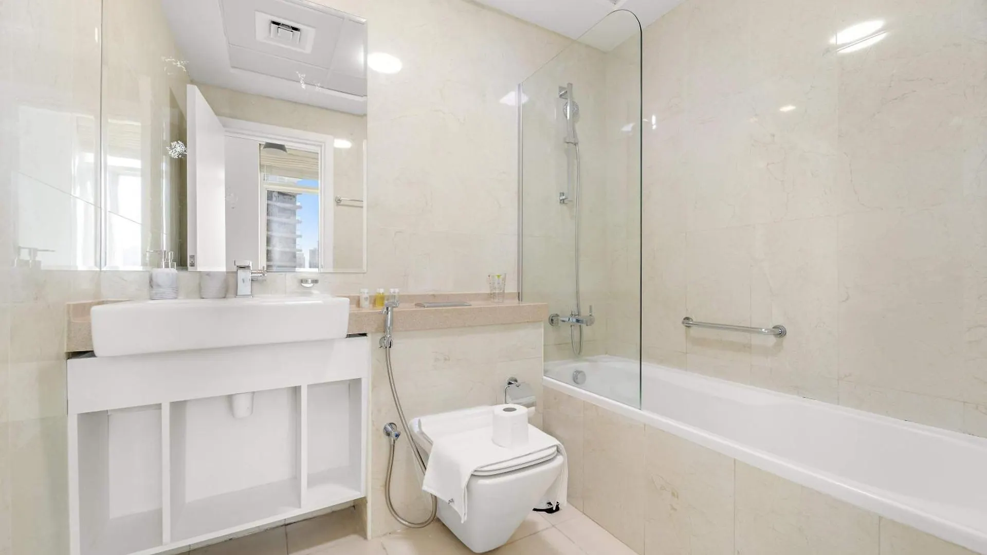Silkhaus Comfy 1Br In Botanica Tower Near Dubai Marina Apartman